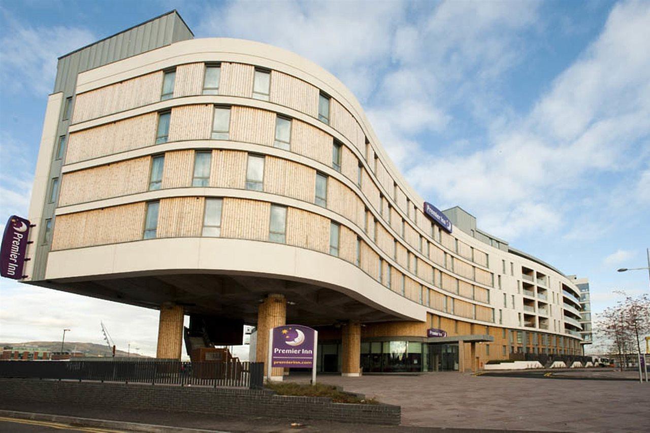 Premier Inn Belfast Titanic Quarter Exteriör bild